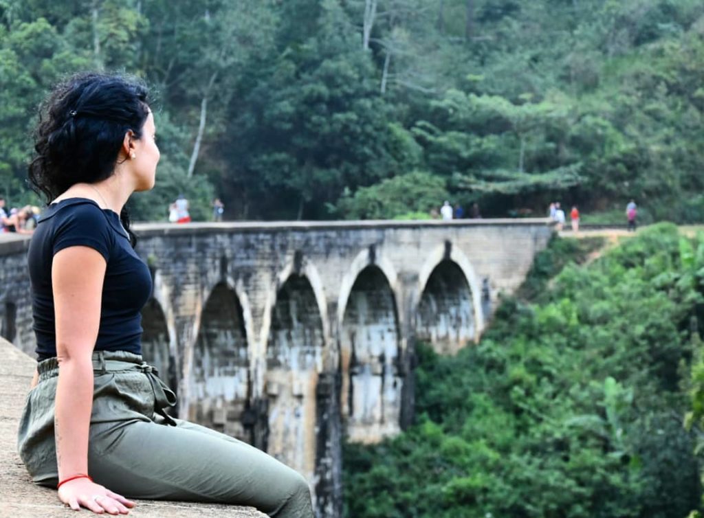 sri lanka 9 arch bridge