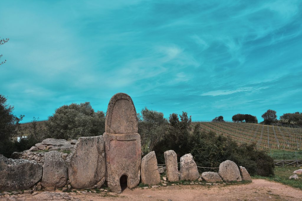 tombe dei giganti coddu ecchiju
